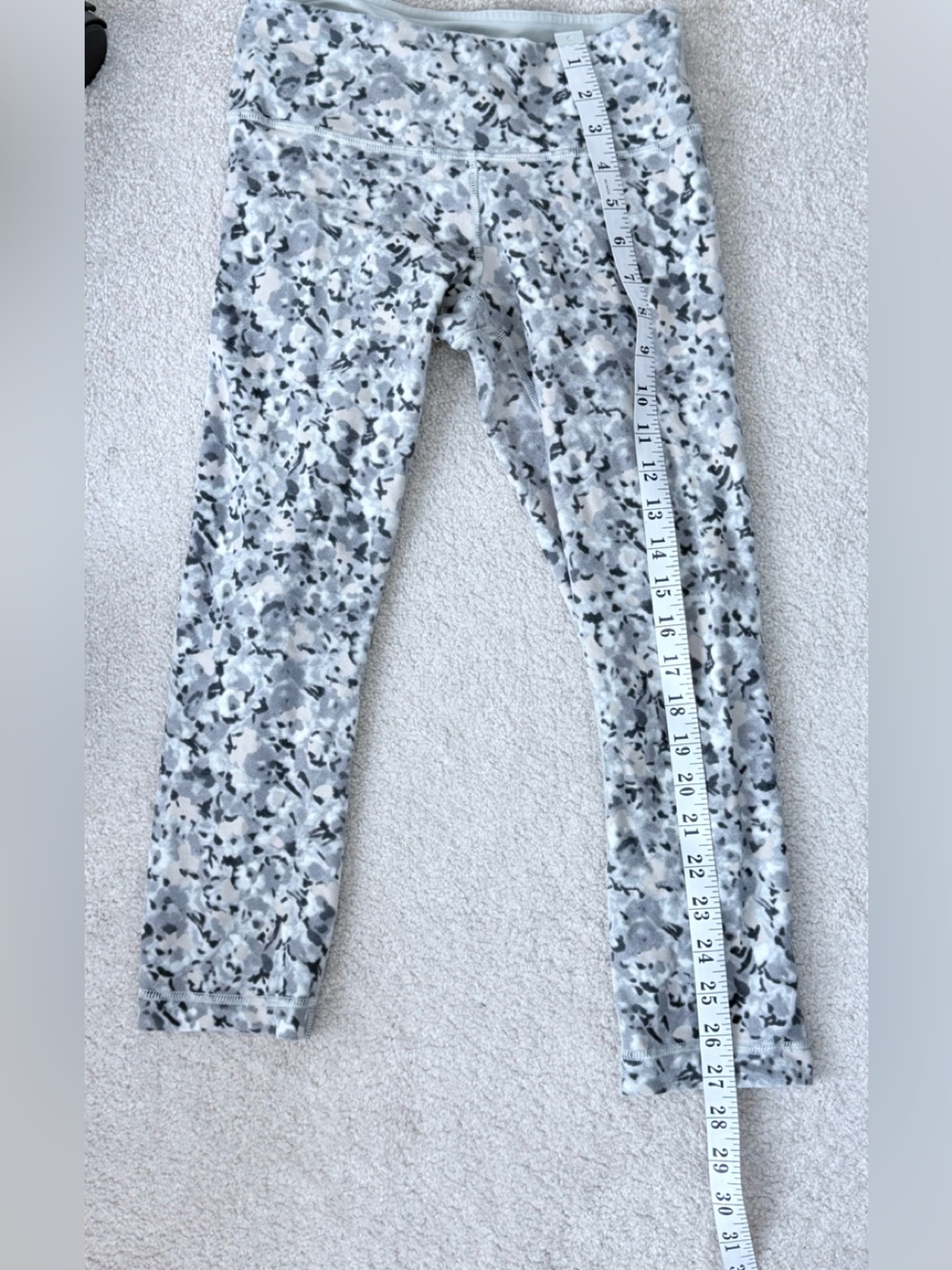 lululemon athletica Kids Leggings in Gray and White Floral Print